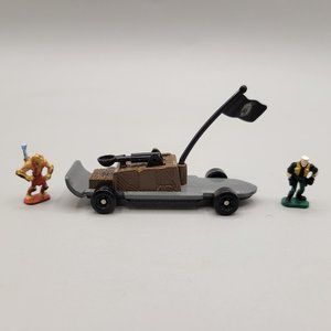 1998 Small Soldiers Skate-A-Pult w Chip Hazard and Archer Flame Thrower